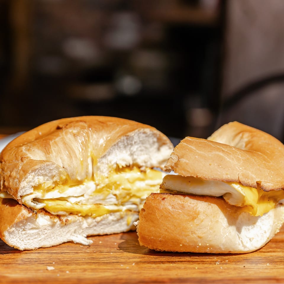 Hobbie Beach breakfast bagel